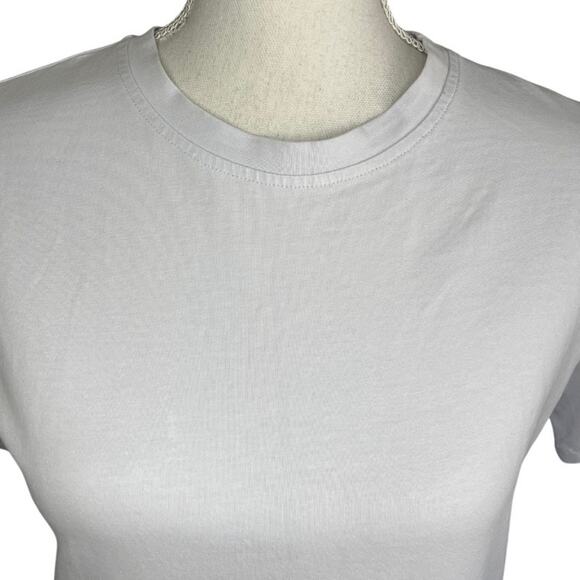 TWOI Crewneck T-shirt periwinkle blue casual everyday basics neutral women’s - Picture 2 of 9